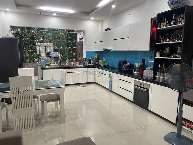 Bán nhà đẹp MTNB 10m khu Tên Lửa - 4x18m trệt 2 lầu 4PN GẦN CV PHÚ LÂM - Ảnh 3