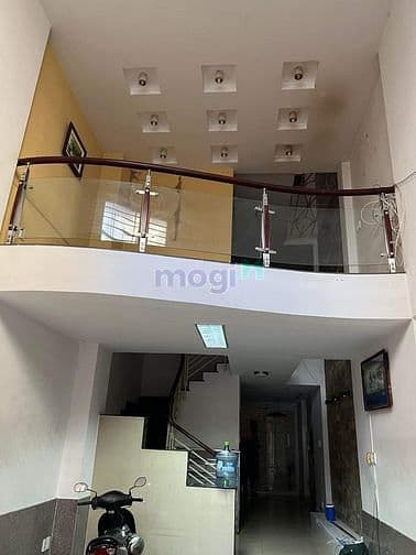 Cho thuê nhà Gần thoại ngọc hầu. 3 lầu 4Pn, full nội thất, 18 triệu - Mogi.vn TPHCM - Ảnh 3