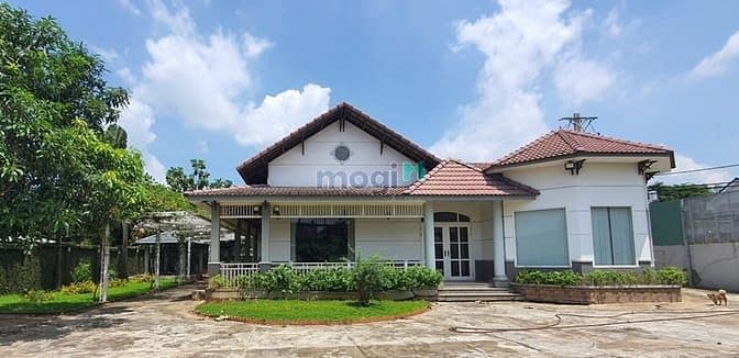 Cho thuê biệt thự 30x40m Tam Bình Phường Hiệp Bình Chánh Thủ Đức - Mogi.vn TPHCM