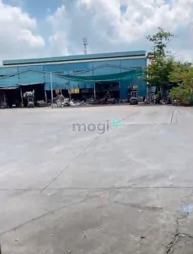 Cho thuê 4500m2 MTQL1A làm kho bãi, Kinh doanh P.BHH, Bình Tân - Mogi.vn TPHCM