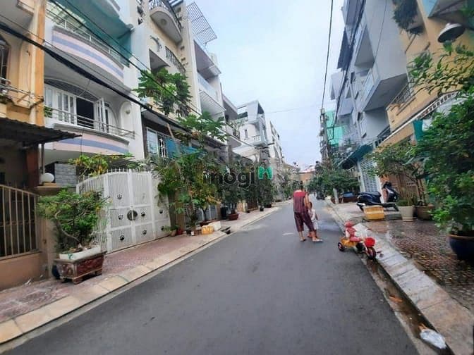 🔮🔮💯Bán nhà nát MTNB Bình Phú 1 - 4x24m 3 tầng SÁT UBND & MT CHỢ LỚN - Ảnh 2