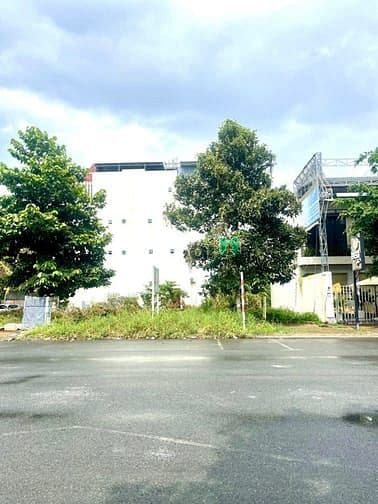 Bán 4 nền liền góc 2 mặt tiền đường Hoàng Văn Thái KDC Hưng Phú - Ảnh 2