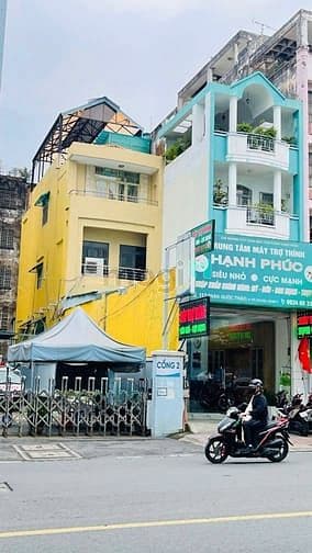 Bán nhà MT Trần Quốc Thảo, Quận 3, DT 5 x 29m, KC trệt 2L, giá chỉ 320