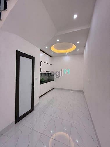 Bán nhà Đống Đa - ngõ kinh doanh - Ảnh 2