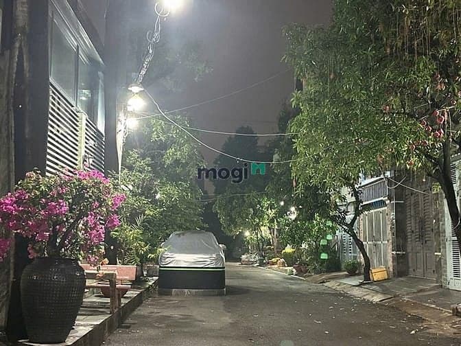 Bán nhà 5 lầu ngang 6m HXH Đặng Thùy Trâm 120m2 gần trường học 17.5 tỷ