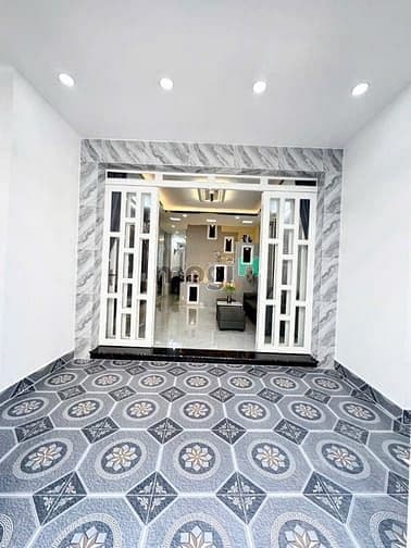 Nhà mới dọn vào ở ngay-hxh- full nội thất- shr - Ảnh 3