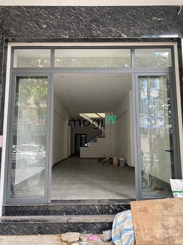 Giá rẻ 4x - Cho thuê Nhà Mặt tiền Calmette, Q1 - DT 4x20m, TRỆT LẦU - Mogi.vn TPHCM - Ảnh 2