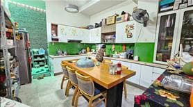 Mặt tiền Tây Sơn đường 10m, 74m2, 5 tầng, 5PN, đầy đủ nội thất, Chỉ 9.8 tỷ - Ảnh 2