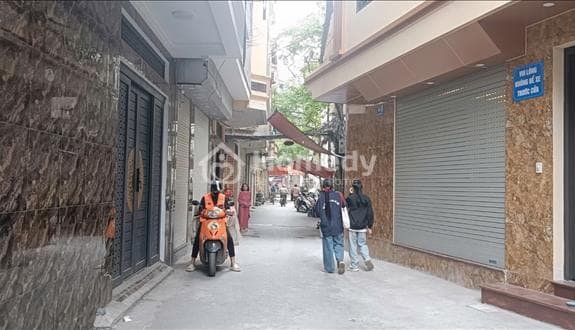 Người nhà e cần bán căn nhà vừa ở và cho thuê, nhà 2 mặt ngoc giá chốt linh hoạt