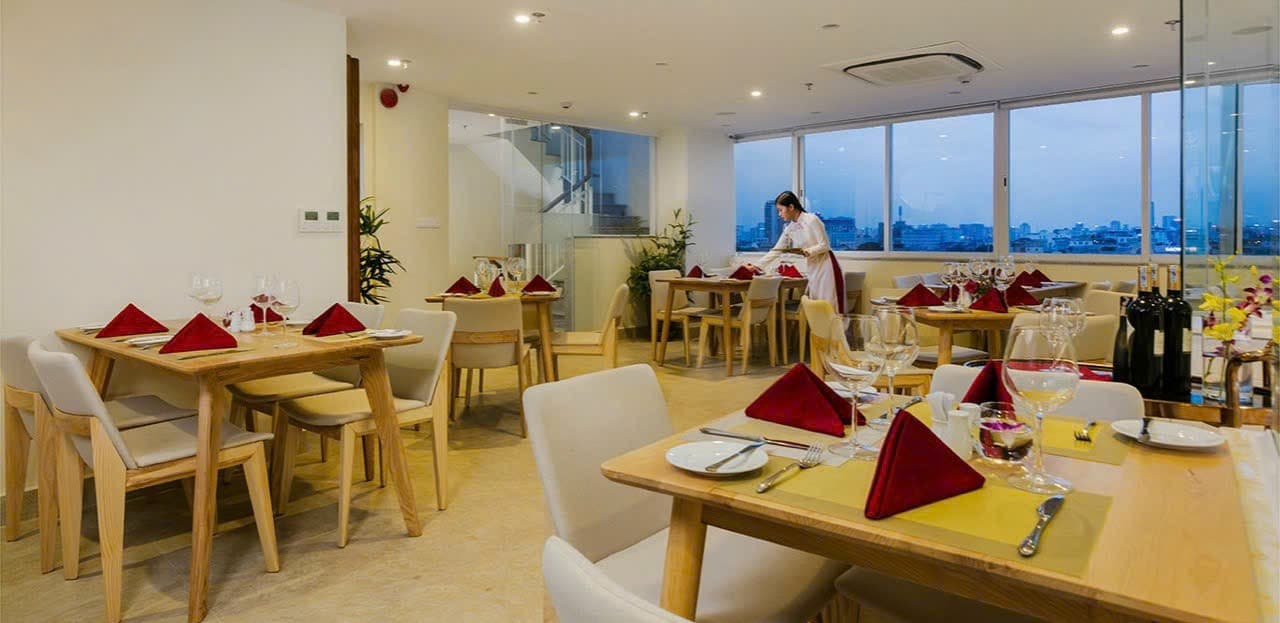 Bán khách sạn - nhà nghỉ P. Lò Sũ, P. Lý Thái Tổ, Q. Hoàn Kiếm, Tp. Hà Nội