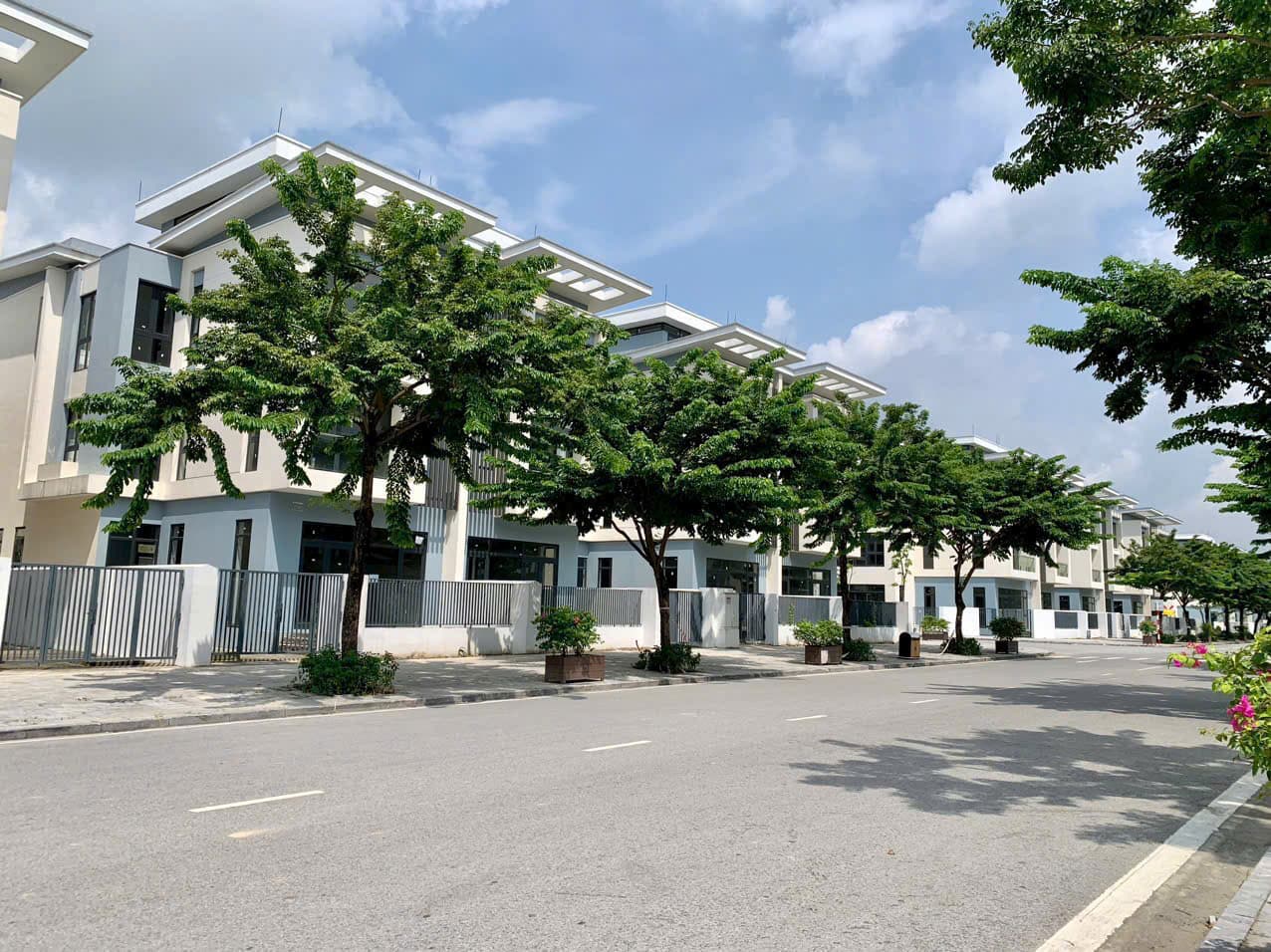 Bán biệt thự liền kề P. Dương Nội, Q. Hà Đông, Tp. Hà Nội