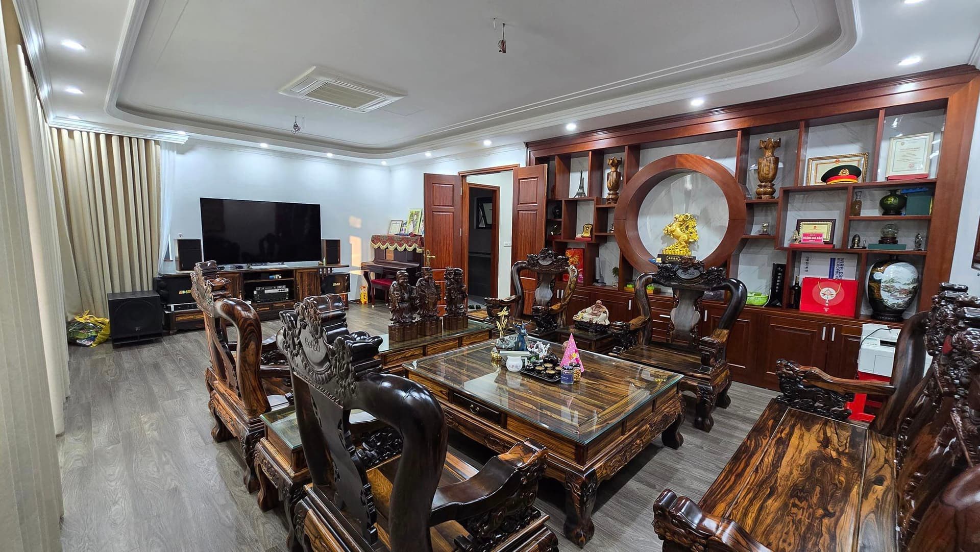 Bán nhà mặt phố P. Quan Nhân, P. Nhân Chính, Q. Thanh Xuân, Tp. Hà Nội