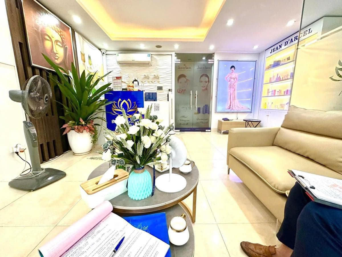 Bán nhà mặt phố Đ. Thụy Khuê, P. Thụy Khuê, Q. Tây Hồ, Tp. Hà Nội