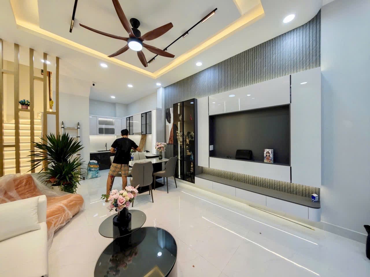 Bán nhà riêng Đ. Nguyễn Đình Chiểu, P. 4, Q. Phú Nhuận, Tp. Hồ Chí Minh - Ảnh 3