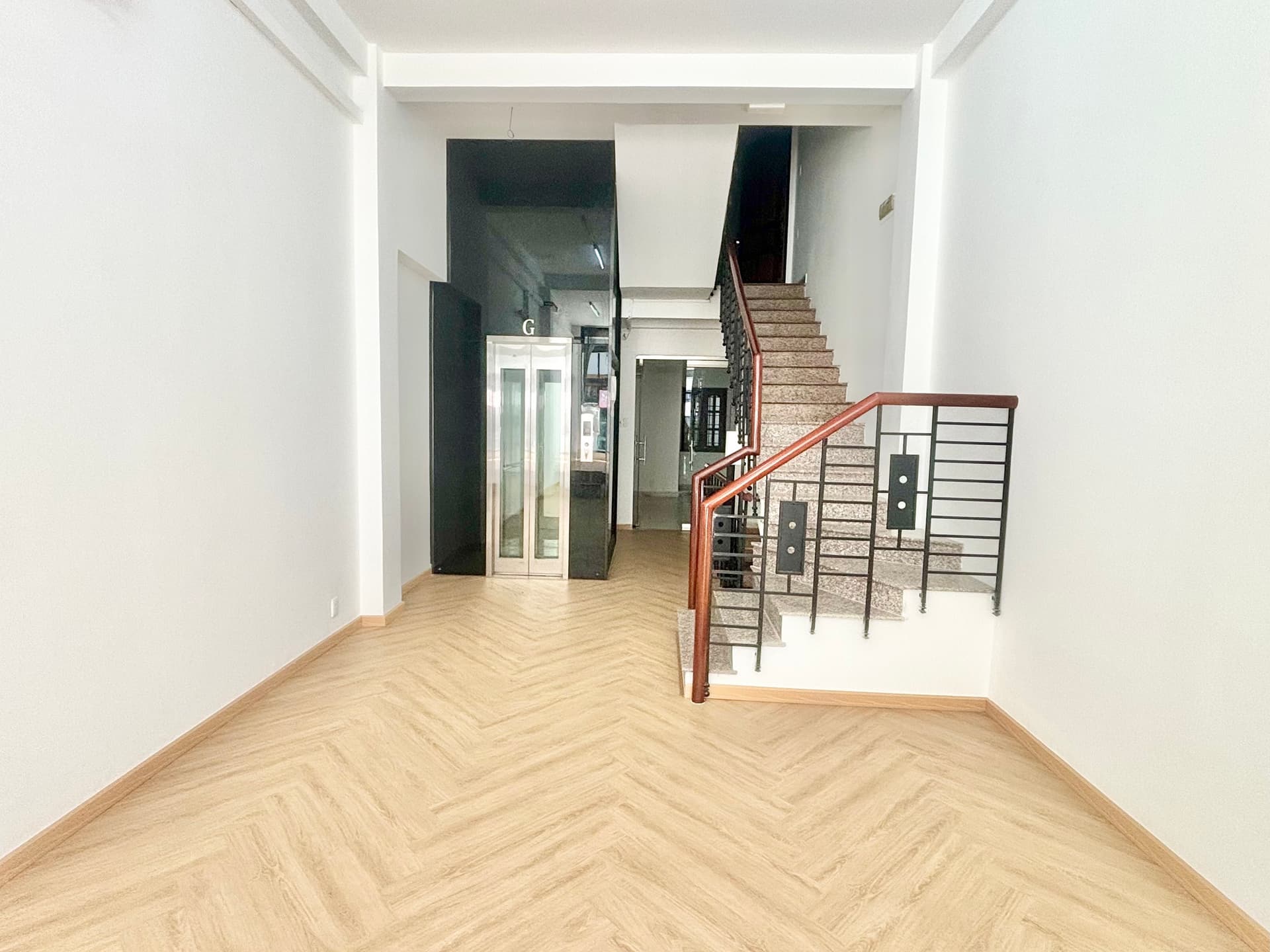 Cho thuê nhà mặt phố Điện Biên Phủ, Đ. Điện Biên Phủ, P. Võ Thị Sáu, Q. 3, Tp. Hồ Chí Minh - Ảnh 2