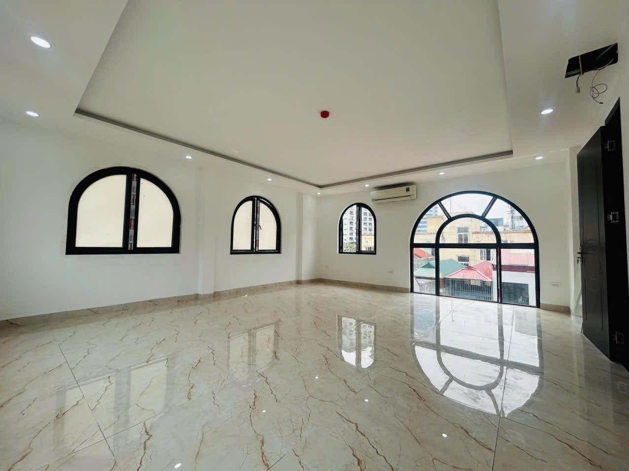 Bán nhà riêng Đ. Nguyễn Chí Thanh, P. Láng Thượng, Q. Đống Đa, Tp. Hà Nội - Ảnh 2