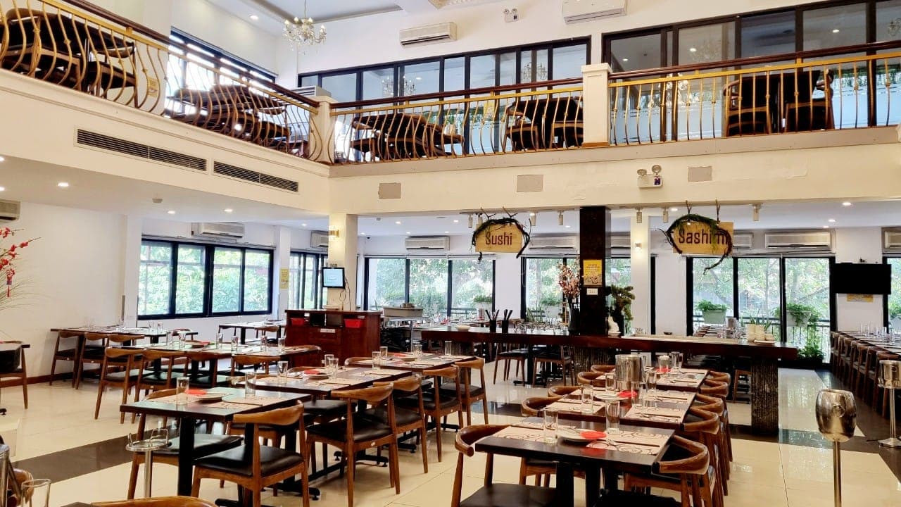 Bán nhà mặt phố P. Tông Đản, P. Tràng Tiền, Q. Hoàn Kiếm, Tp. Hà Nội - Ảnh 2