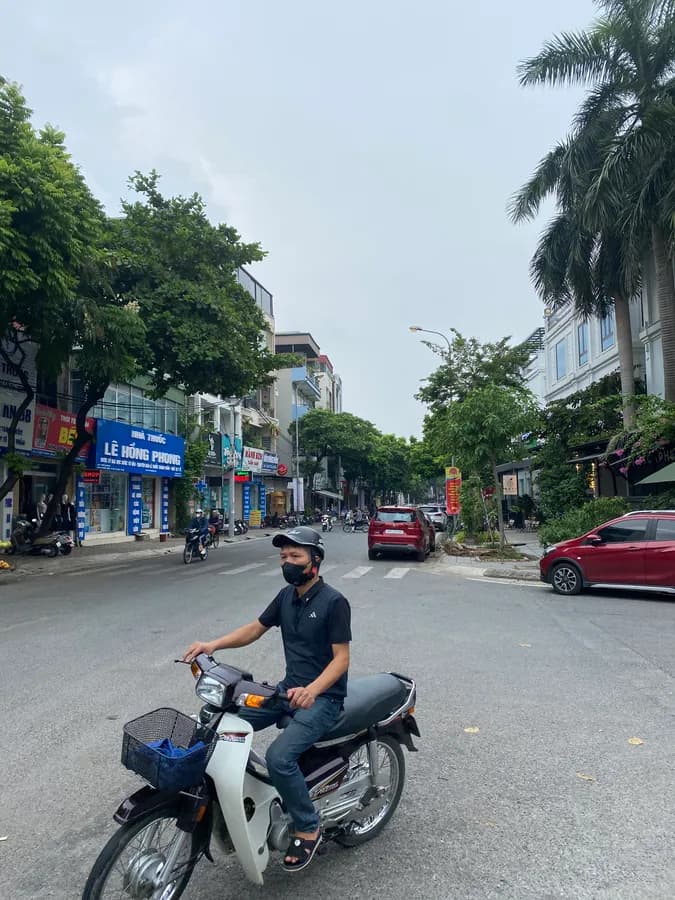 Bán nhà mặt phố Đ. Lê Hồng Phong, P. Hà Cầu, Q. Hà Đông, Tp. Hà Nội