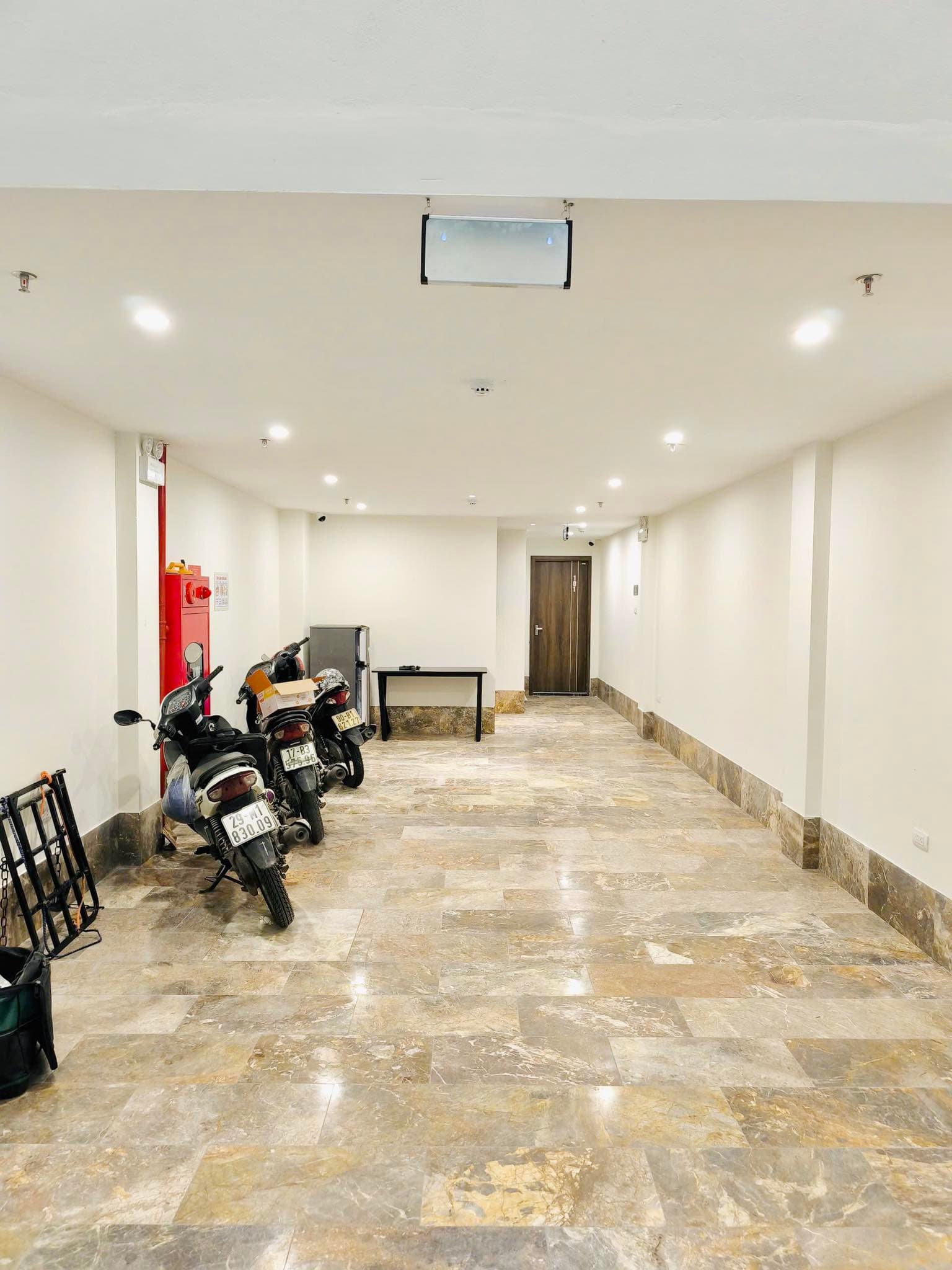 Bán nhà riêng Đ. Hoàng Văn Thái, P. Khương Mai, Q. Thanh Xuân, Tp. Hà Nội - Ảnh 2