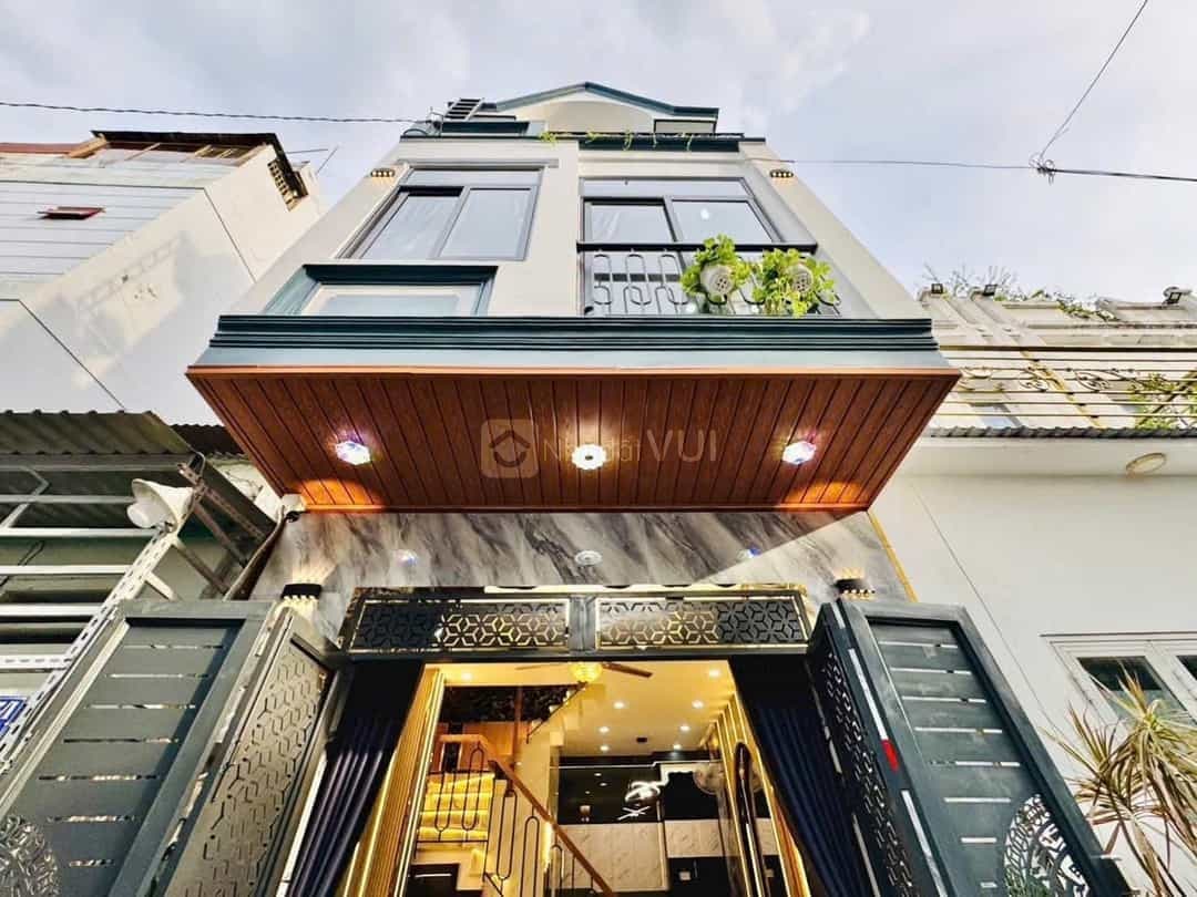 Bán nhà riêng Đ. Nguyễn Đình Chính, P. 11, Q. Phú Nhuận, Tp. Hồ Chí Minh