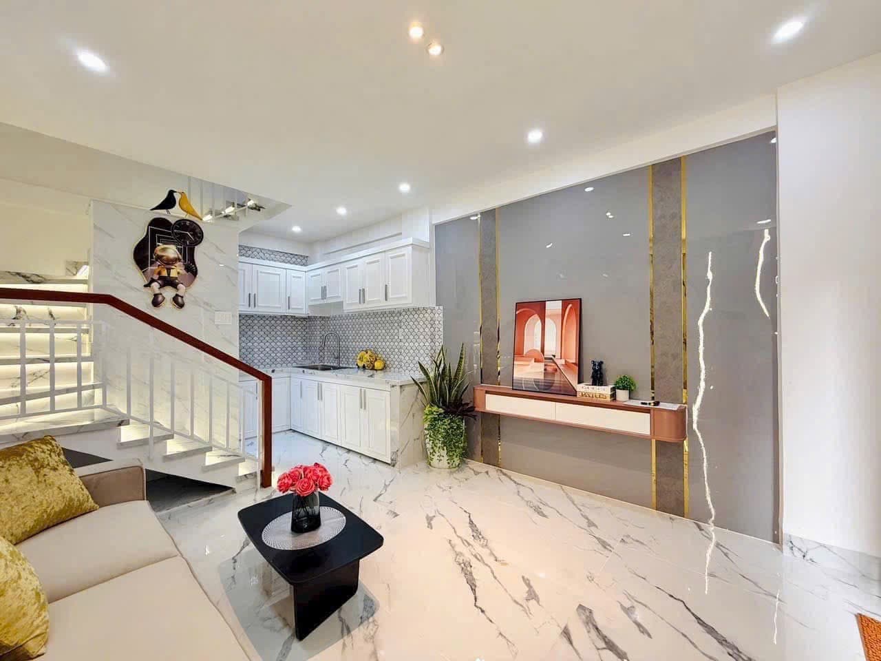 Bán nhà riêng Đ. Hồ Biểu Chánh, P. 10, Q. Phú Nhuận, Tp. Hồ Chí Minh - Ảnh 2