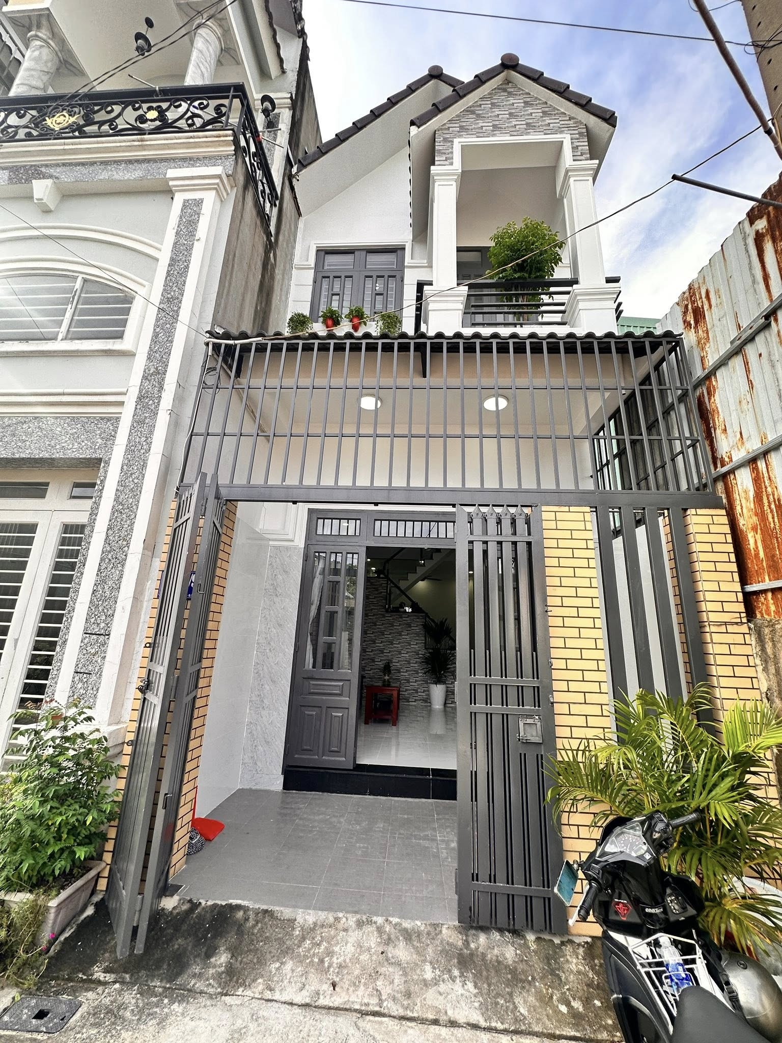 Bán nhà riêng Đ. Bà Hom, P. 13, Q. 6, Tp. Hồ Chí Minh - Ảnh 2