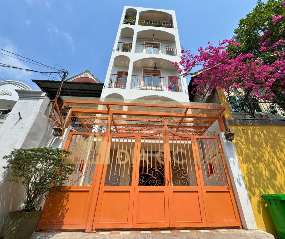 Bán nhà mặt phố Trần Văn Sắt, P. Thảo Điền, Tp. Thủ Đức, Tp. Hồ Chí Minh