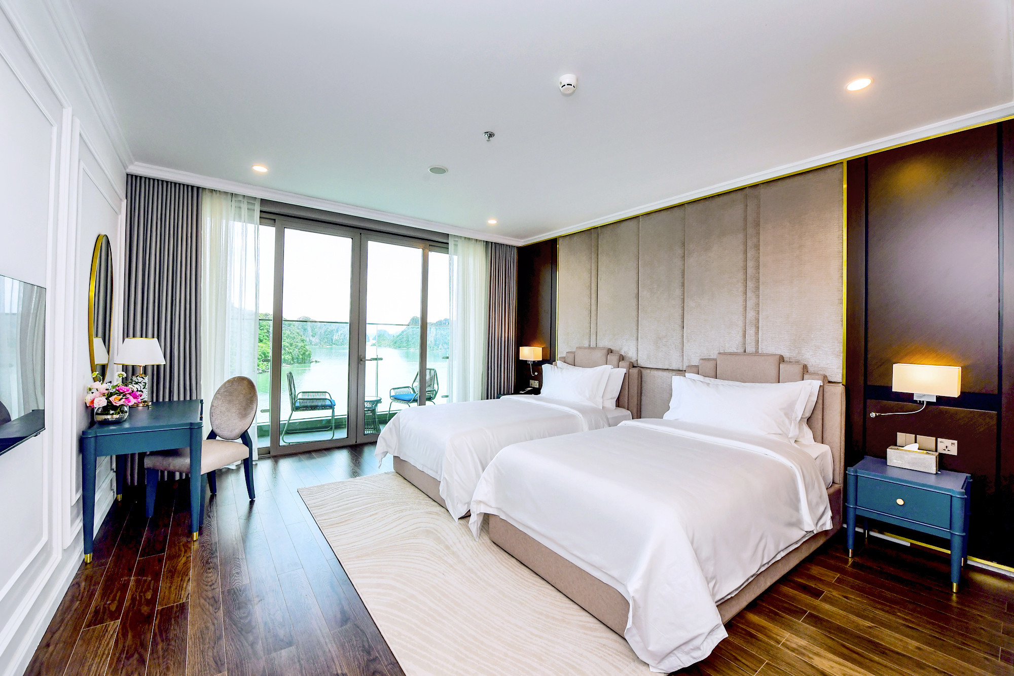 Bán căn hộ khách sạn - condotel Crystal Holidays Harbour Vân Đồn, H. Vân Đồn, T. Quảng Ninh - Ảnh 2