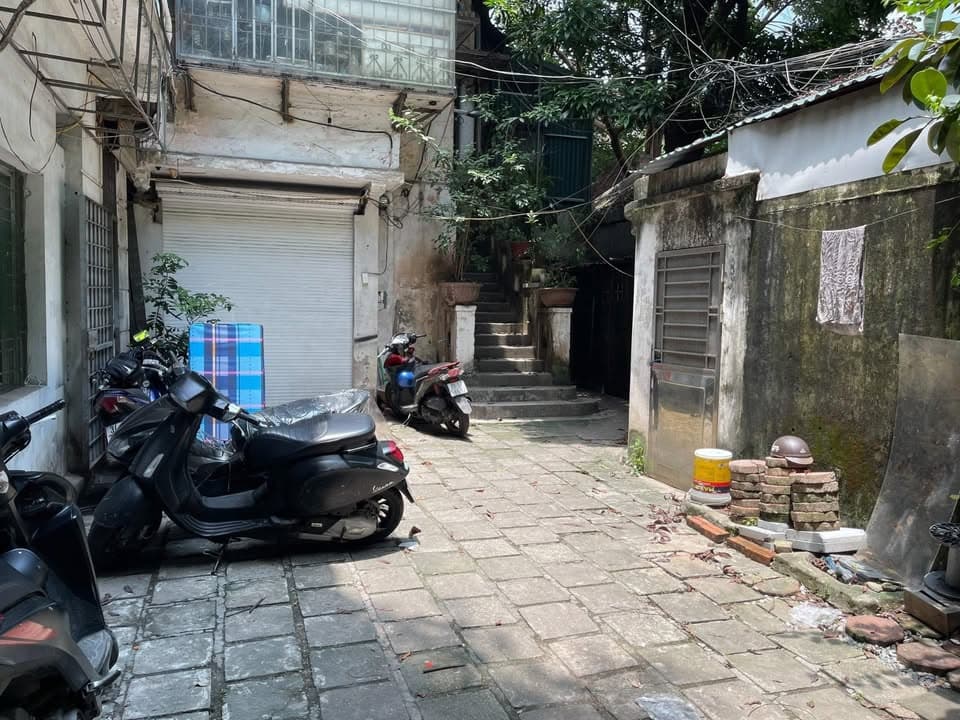 Bán nhà riêng P. Nguyễn Huy Tự, Q. Hai Bà Trưng, Tp. Hà Nội - Ảnh 3