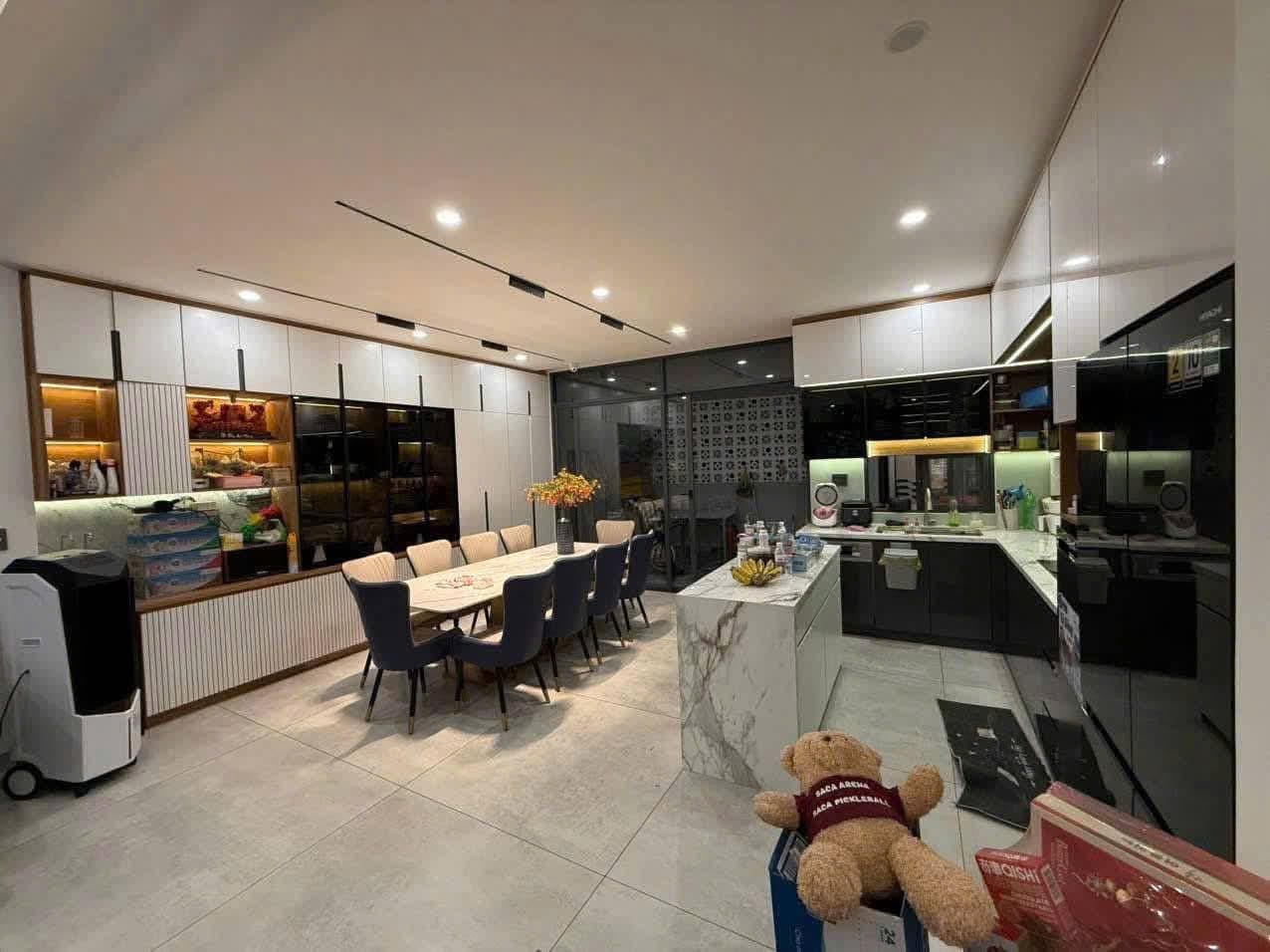 Bán nhà riêng Q. 10, Tp. Hồ Chí Minh - Ảnh 2