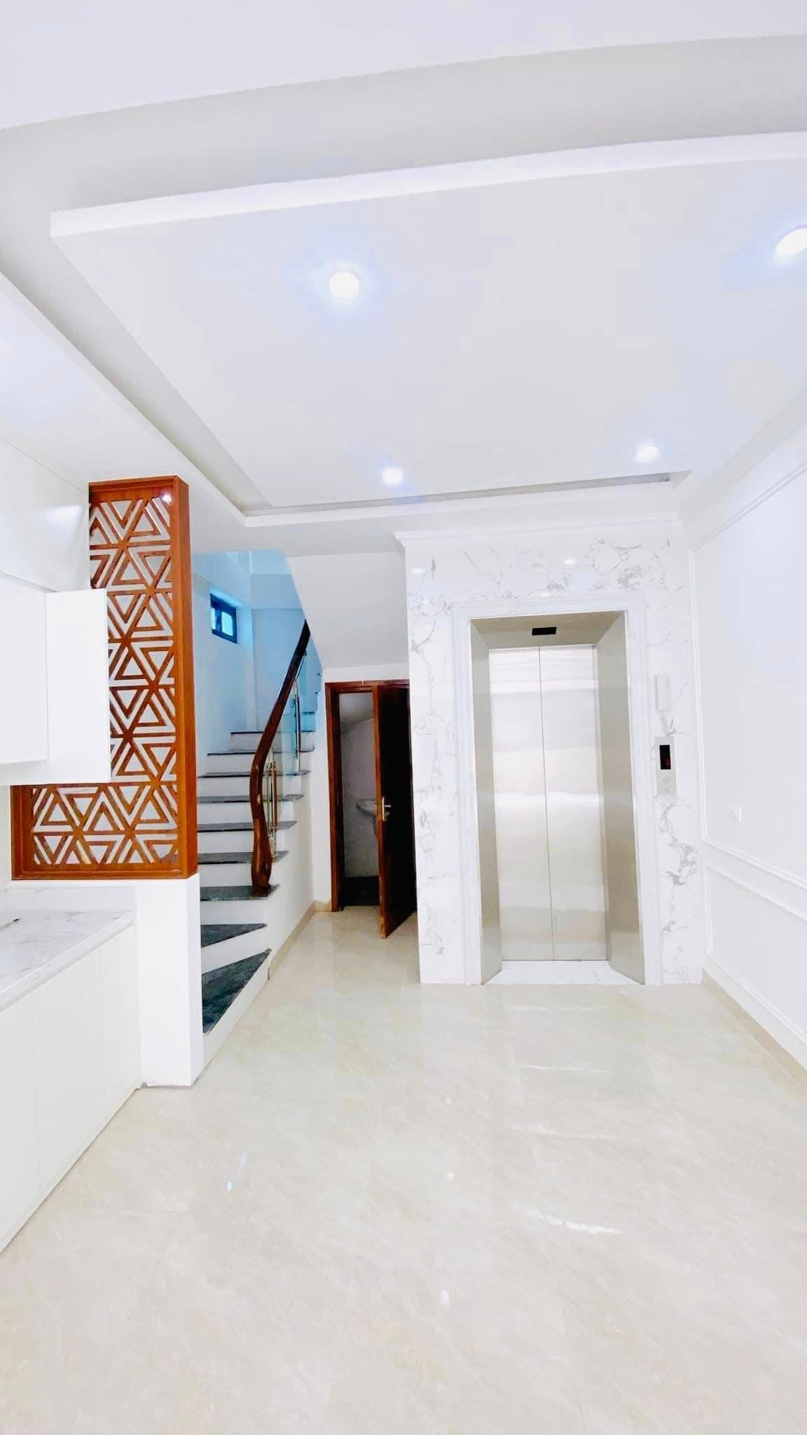 Bán nhà riêng Q. Cầu Giấy, Tp. Hà Nội - Ảnh 2