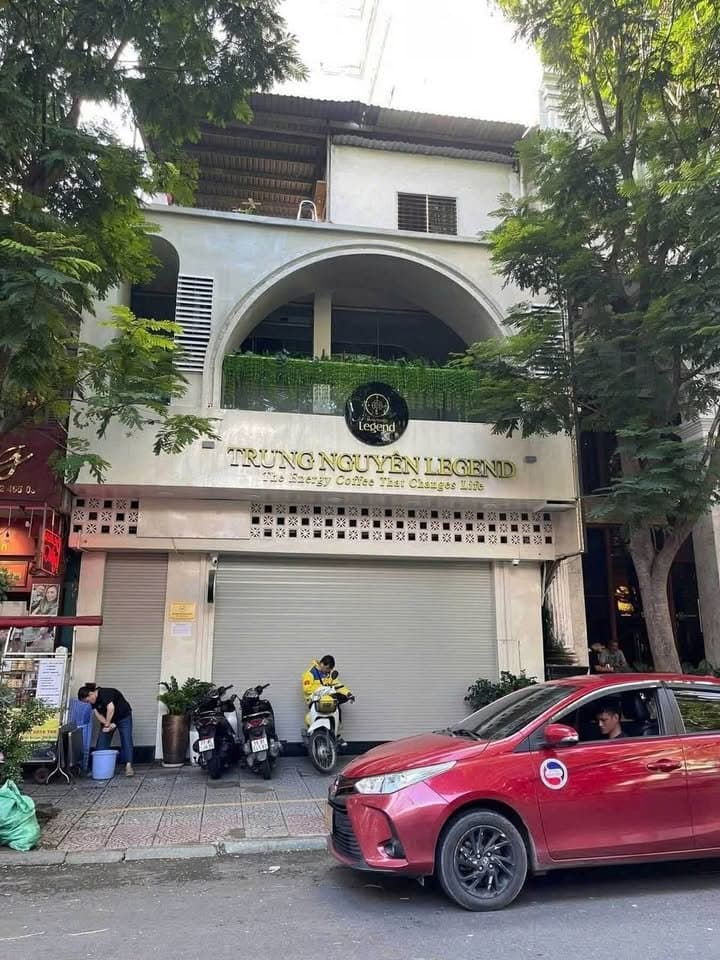 Cho thuê nhà mặt phố Đ. Lê Thị Hồng Gấm, Q. 1, Tp. Hồ Chí Minh - Ảnh 2