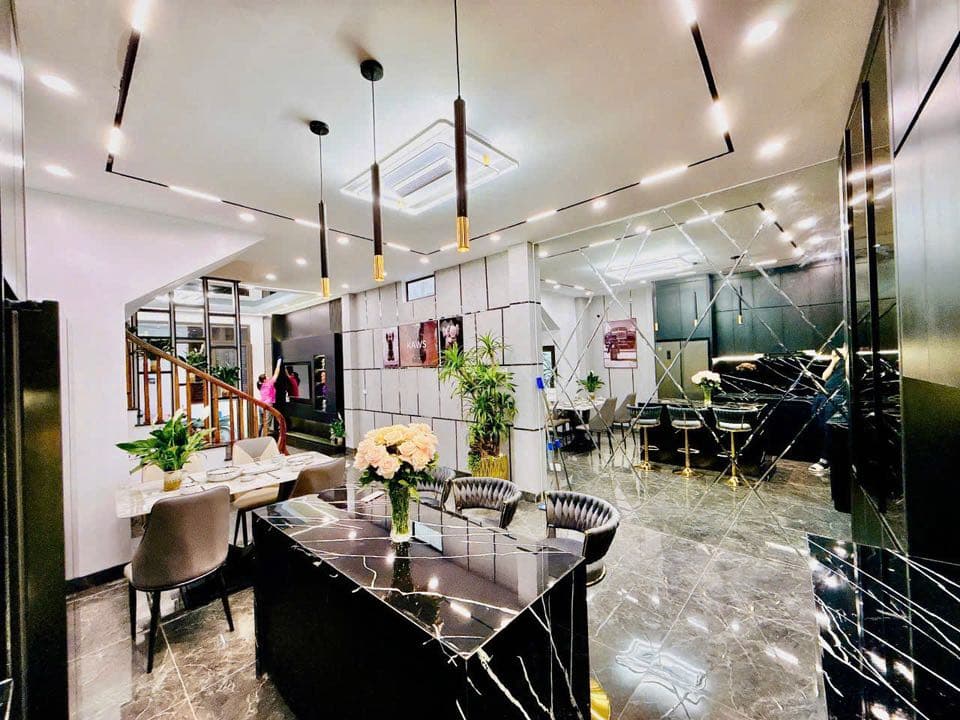 Bán nhà riêng Q. Hai Bà Trưng, Tp. Hà Nội - Ảnh 2