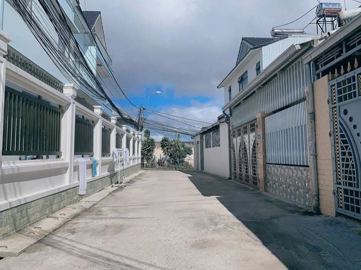 Bán đất Đ. Nguyễn Hữu Cảnh, Tp. Đà Lạt, T. Lâm Đồng