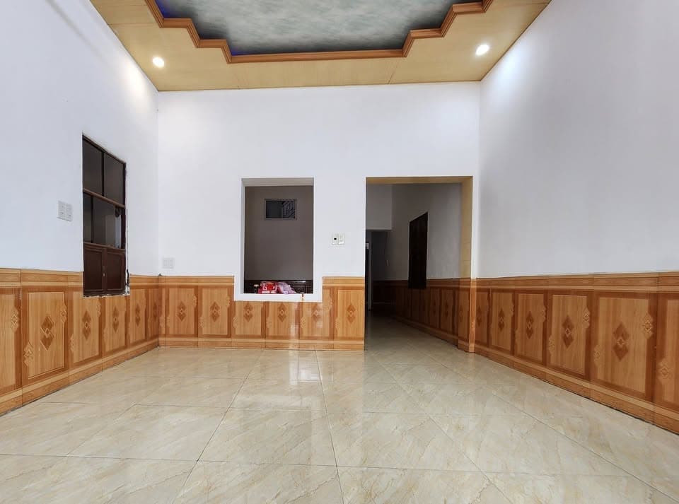 Bán nhà mặt phố Đ. Chu Văn An, Tp. Thái Bình, T. Thái Bình - Ảnh 2