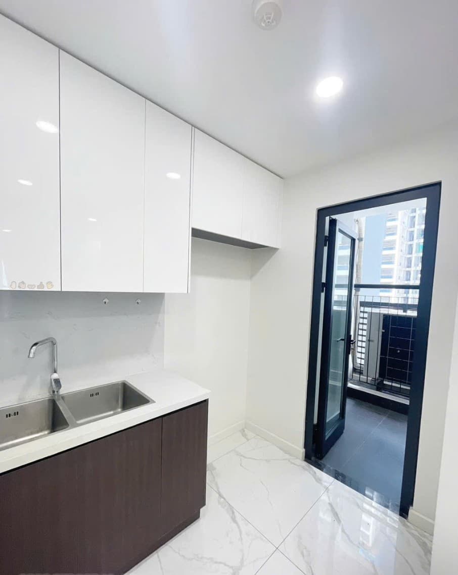 Bán căn hộ chung cư Sunshine Sky City, Đ. Phú Thuận, P. Tân Phú, Q. 7, Tp. Hồ Chí Minh - Ảnh 2