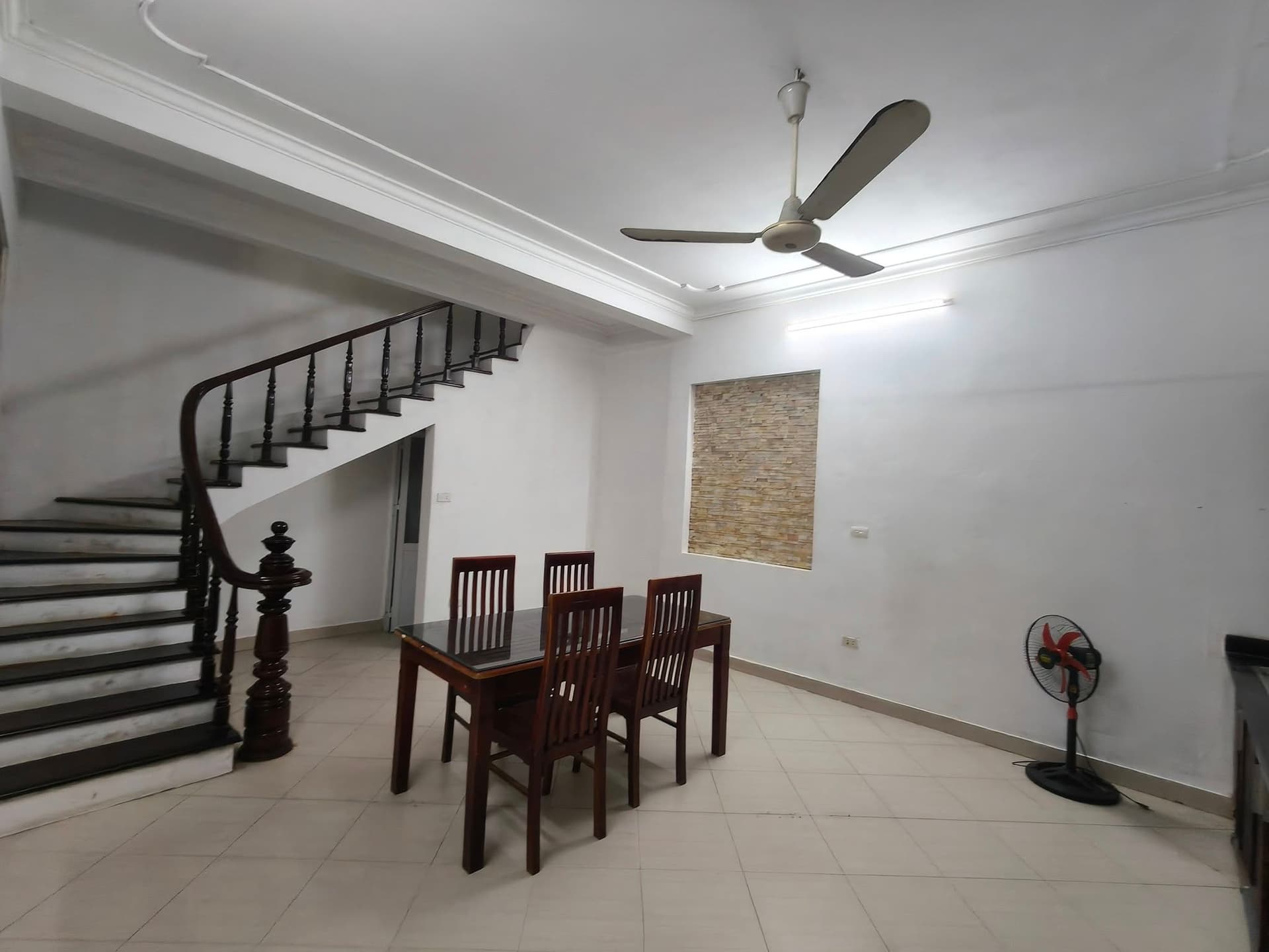 Cho thuê nhà riêng P. Phú Diễn, Q. Bắc Từ Liêm, Tp. Hà Nội - Ảnh 2