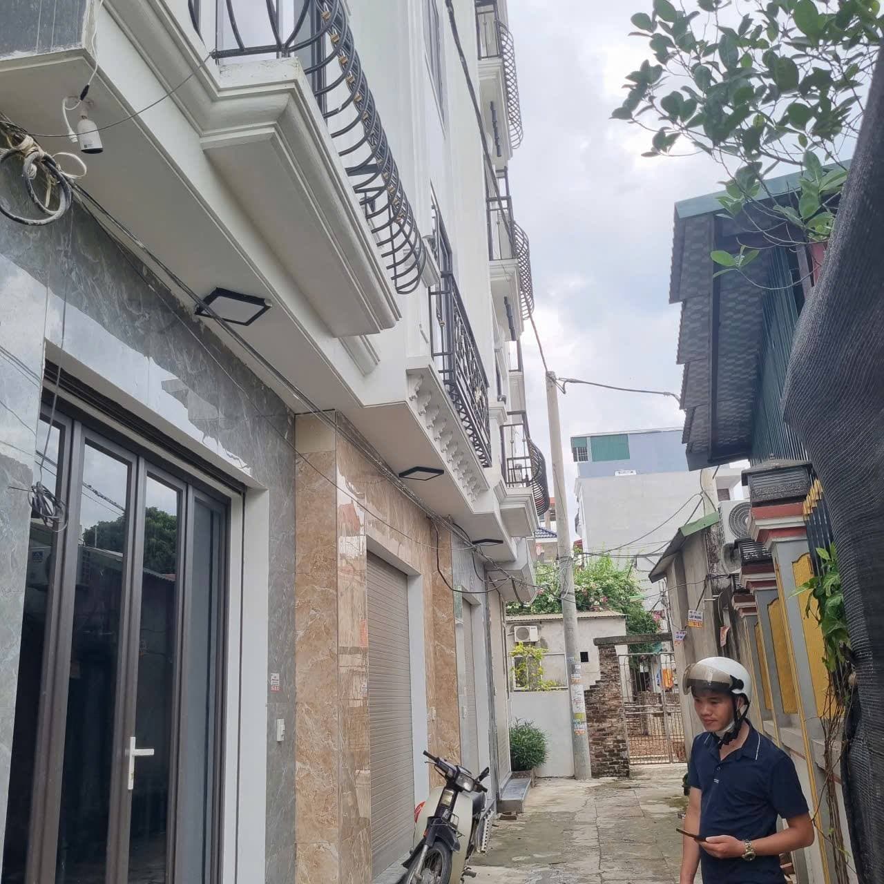 Cho thuê nhà riêng Đ. Siêu Quần, X. Tả Thanh Oai, H. Thanh Trì, Tp. Hà Nội