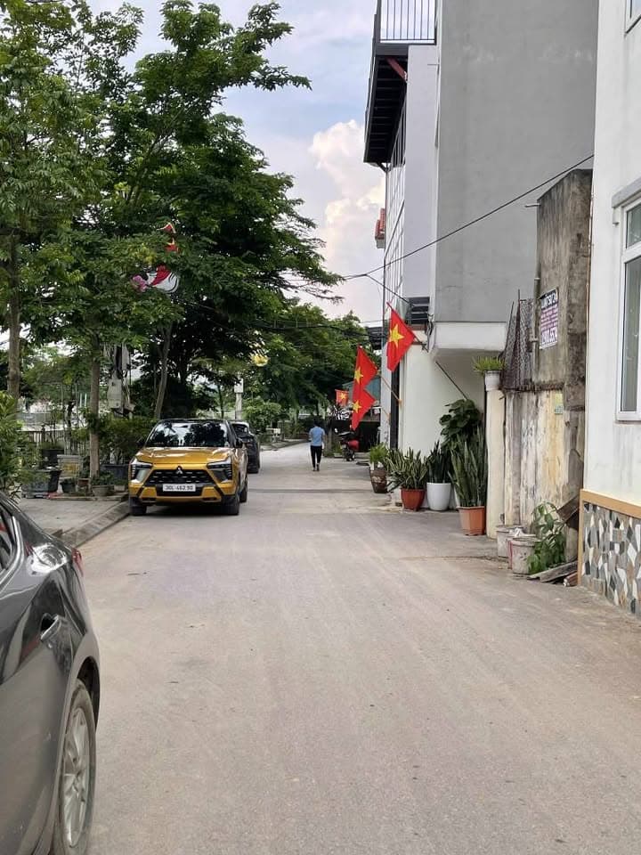 Bán nhà riêng Q. Tây Hồ, Tp. Hà Nội - Ảnh 2