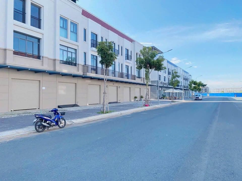 Bán nhà mặt phố Khu đô thị Diamond City (Khu đô thị Tây Sông Hậu), Đ. Thoại Ngọc Hầu, P. Mỹ Phước, Tp. Long Xuyên, T. An Giang - Ảnh 3