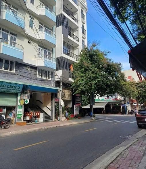 Bán khách sạn - nhà nghỉ Đ. Phan Chu Trinh, P. 2, Tp. Vũng Tàu, T. Bà Rịa - Vũng Tàu