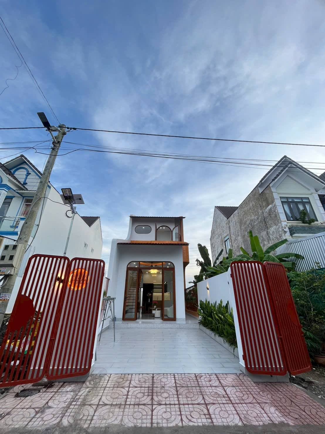 Bán nhà riêng P. 8, Tp. Vĩnh Long, T. Vĩnh Long