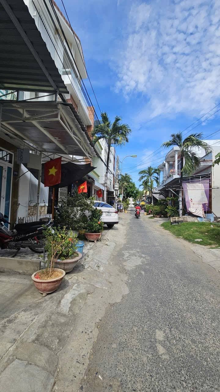 Bán nhà riêng Đ. Hòn Rớ 1, P. Phước Long, Tp. Nha Trang, T. Khánh Hòa - Ảnh 2