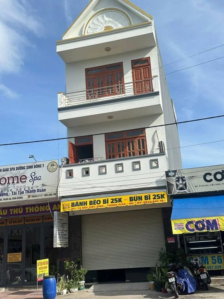 Bán nhà mặt phố Đ. Nam Việt, Tx. Tân Uyên, T. Bình Dương