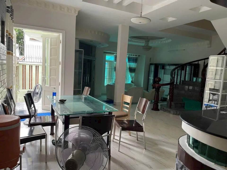 Bán biệt thự liền kề Đ. Trần Phú, P. 1, Tp. Vũng Tàu, T. Bà Rịa - Vũng Tàu - Ảnh 2