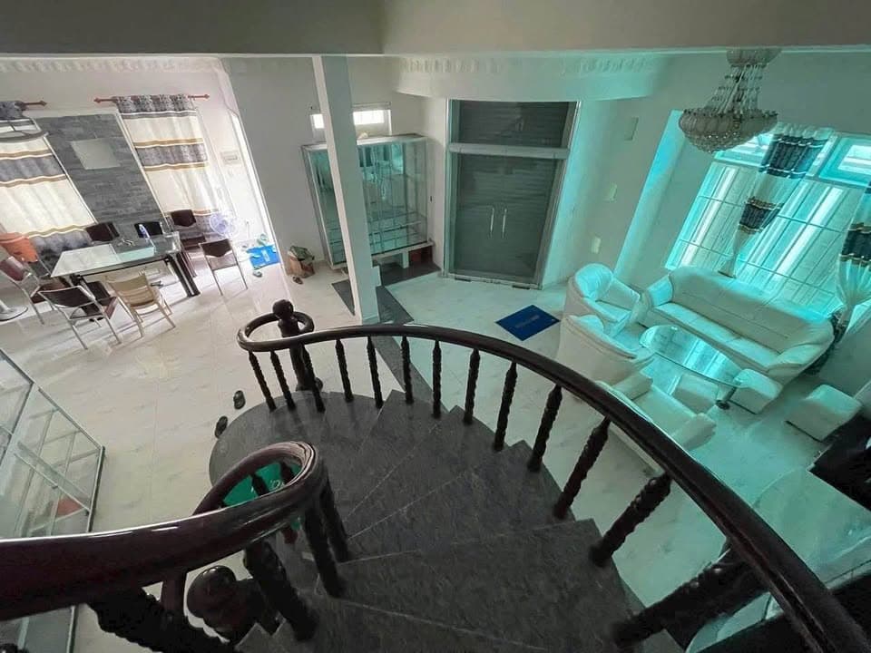 Bán biệt thự liền kề Đ. Trần Phú, P. 1, Tp. Vũng Tàu, T. Bà Rịa - Vũng Tàu - Ảnh 3