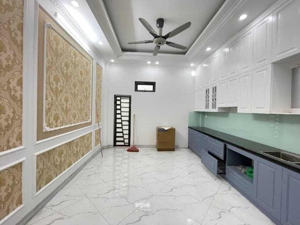 Bán nhà riêng Q. Tây Hồ, Tp. Hà Nội - Ảnh 3