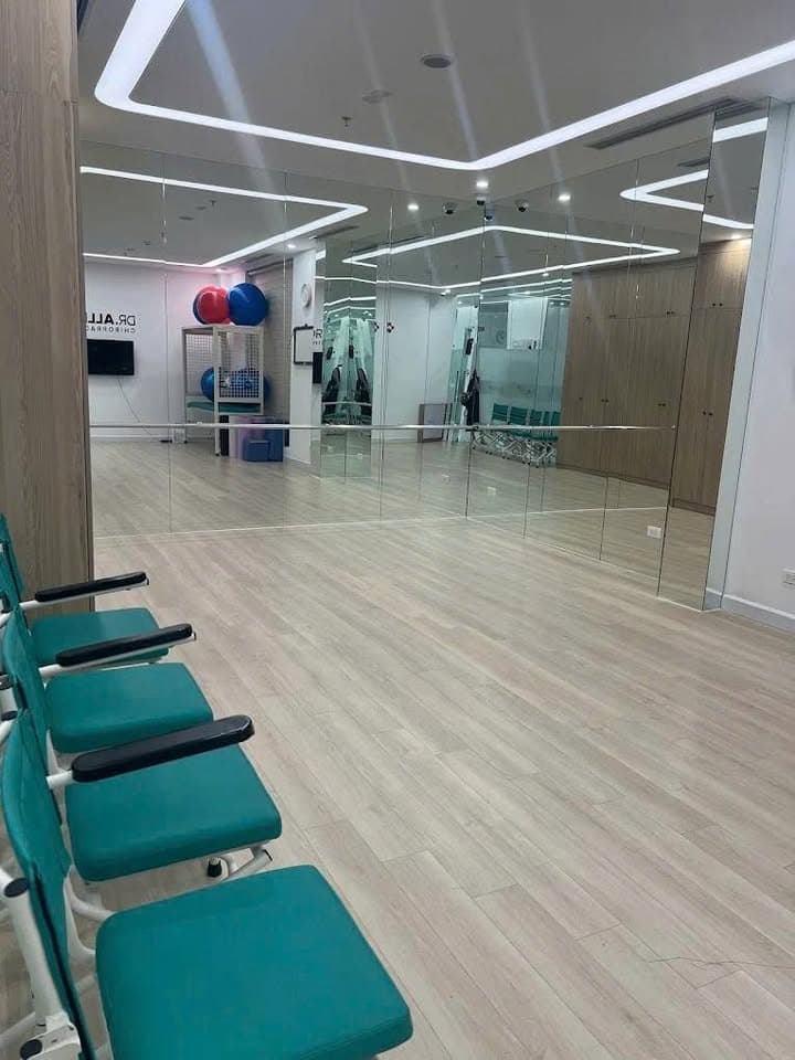 Cho thuê nhà mặt phố Đ. Lý Tự Trọng, Q. 1, Tp. Hồ Chí Minh