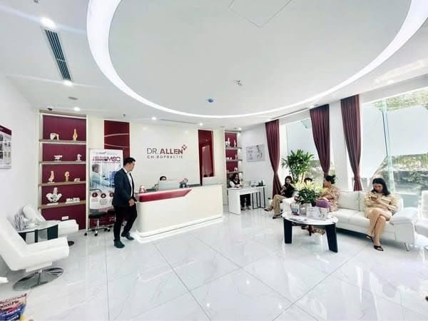 Cho thuê nhà mặt phố Đ. Lý Tự Trọng, Q. 1, Tp. Hồ Chí Minh - Ảnh 2