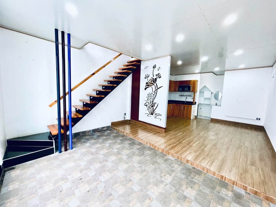 Bán nhà riêng Đ. Hồ Xuân Hương, P. Tân Tiến, Tp. Buôn Ma Thuột, T. Đắk Lắk